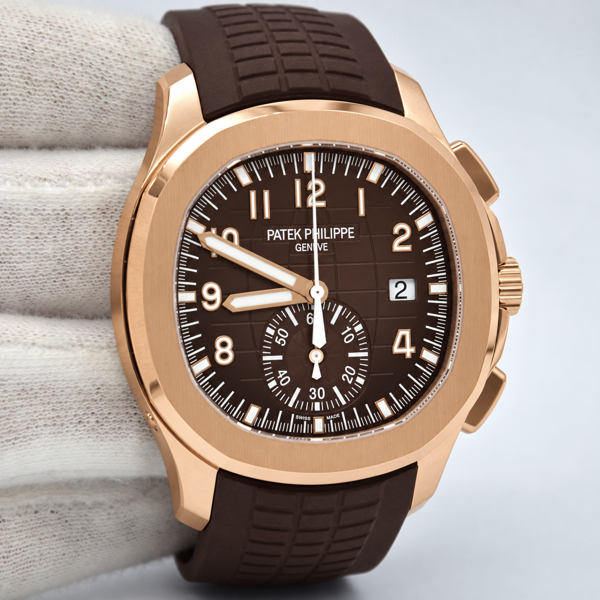 Relógio Geneve Aquanaut 42.2mm Marrom - Super Clone Com a Caixa de Madeira + Certificados